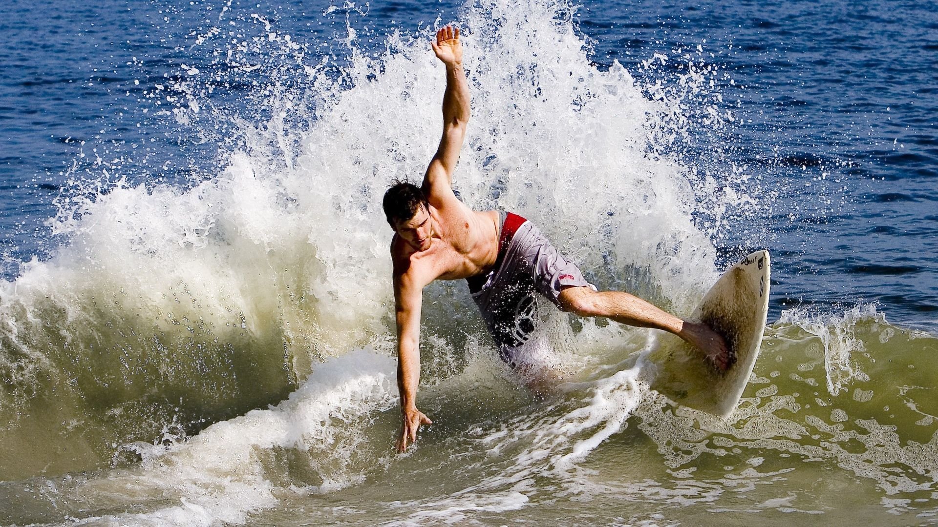 爱游戏登录-攀岩运动普及力度逐渐加大，攀岩运动普及力度逐渐加大吗